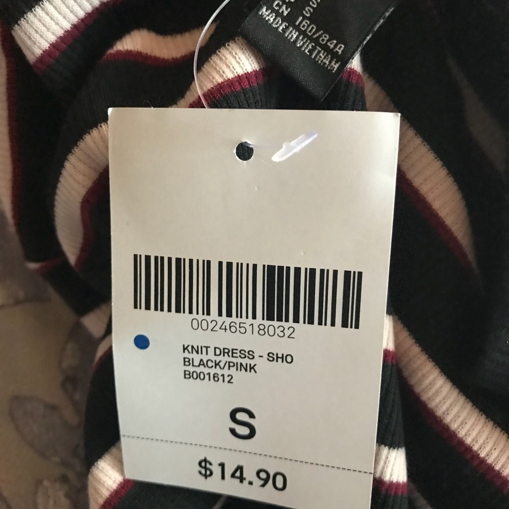 NWT F21 Dress - Picture 6 of 6